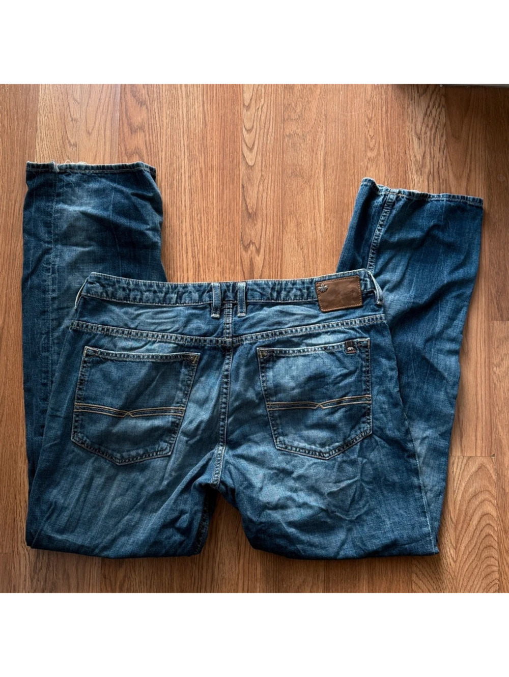 Vintage faded distressed jeans